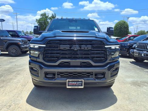New 2026 RAM 2500 Laramie w/ Night Edition AWD/4WD image 5