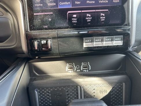 Used 2026 RAM 2500 Laramie image 26