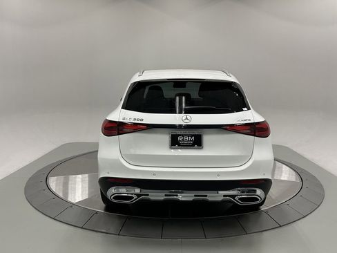 Certified 2025 Mercedes-Benz GLC 300 4MATIC image 6