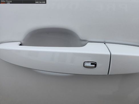 Used 2023 Chevrolet Blazer LT w/ Convenience Package image 34