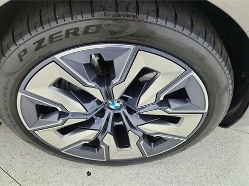 Used 2024 BMW 740i image 56