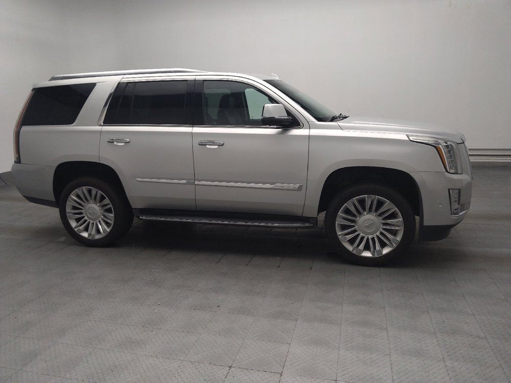 Used 2018 Cadillac Escalade Premium Luxury RWD image 11