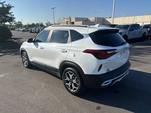 Used 2022 Kia Seltos EX AWD/4WD image 4