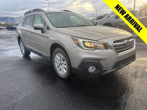 Used 2019 Subaru Outback 2.5i Premium image 1
