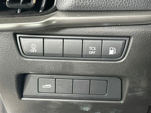 Used 2024 MAZDA CX-90 Plug-In Hybrid w/ Preferred AWD/4WD image 17