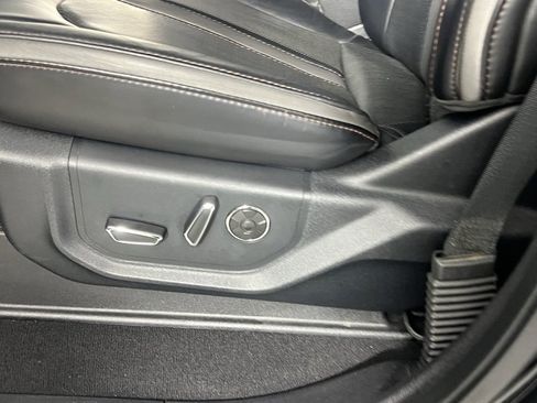 Used 2021 Ford F450 Platinum w/ FX4 Off-Road Package image 25