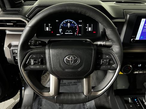 Used 2024 Toyota Tacoma SR5 AWD/4WD image 13