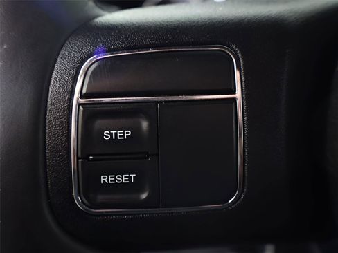 Used 2015 Jeep Wrangler Rubicon image 29