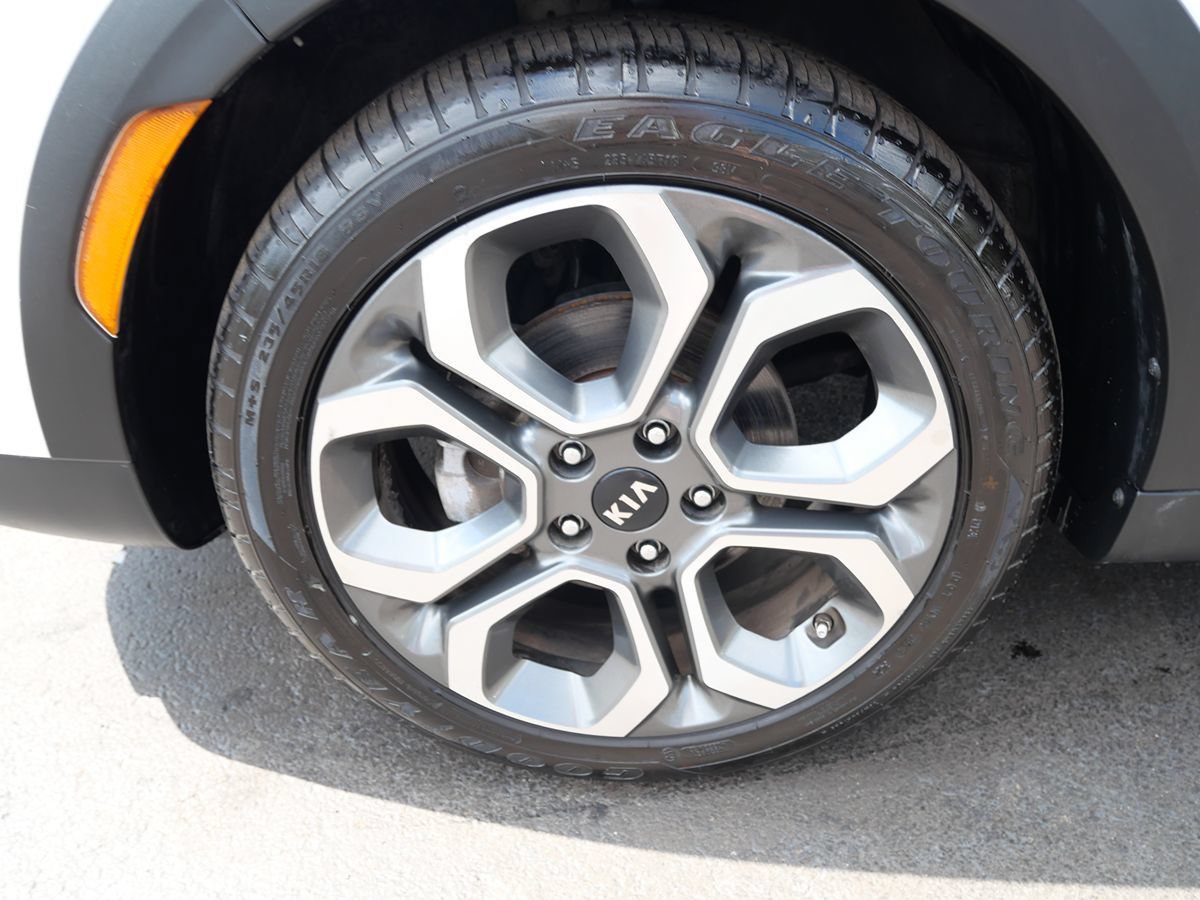Used 2020 Kia Soul X-Line FWD image 36