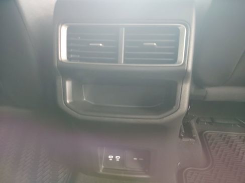 New 2026 Volkswagen Atlas Cross Sport SE AWD/4WD image 22