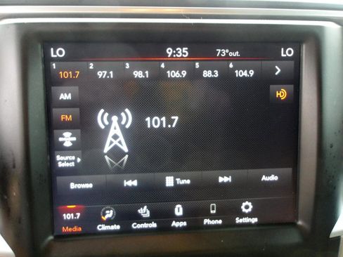 Used 2018 RAM 1500 Lone Star image 22