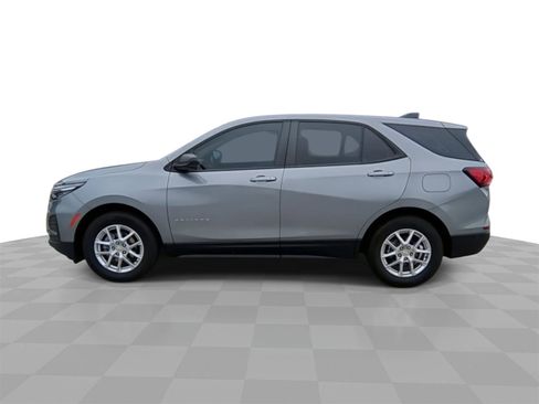 Certified 2023 Chevrolet Equinox LS image 5