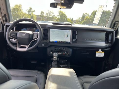 New 2025 Ford Bronco Big Bend image 23