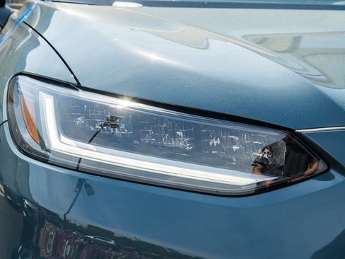 Certified 2025 Honda HR-V Sport image 12