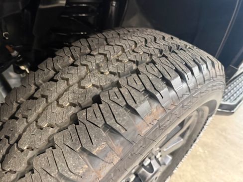 Used 2025 RAM 2500 Big Horn AWD/4WD image 41