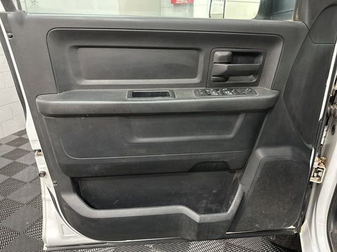 Used 2014 RAM 3500 Tradesman w/ Chrome Appearance Group AWD/4WD image 21