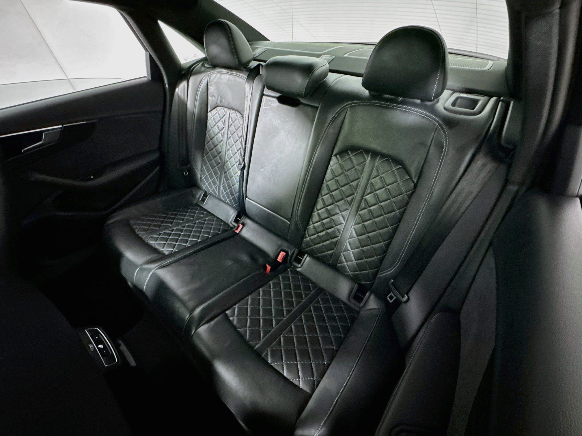 Used 2023 Audi S4 Premium Plus w/ Premium Plus Package AWD/4WD image 24