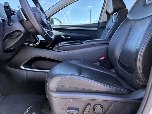 Used 2022 Hyundai Tucson Limited image 18
