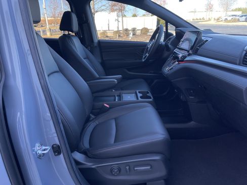 Certified 2025 Honda Odyssey Sport-L image 31