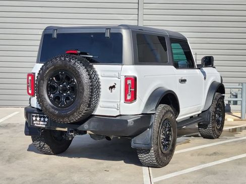 Used 2023 Ford Bronco Wildtrak AWD/4WD image 8