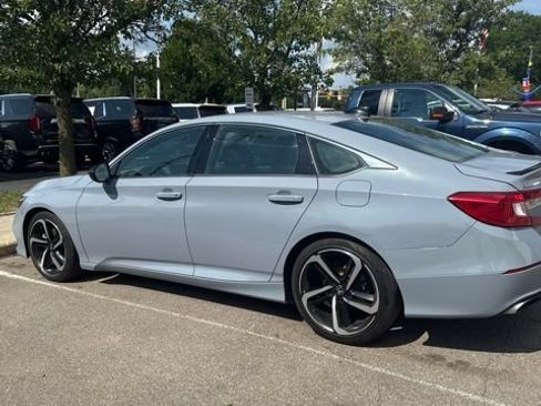 Used 2022 Honda Accord Sport image 4