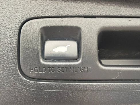 Used 2023 Honda CR-V Sport Touring image 38