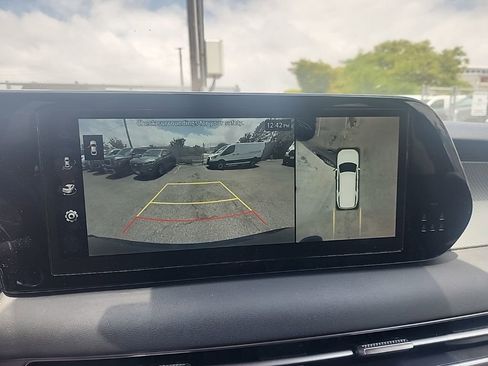 Used 2023 Hyundai Palisade SEL w/ Premium Package FWD image 20