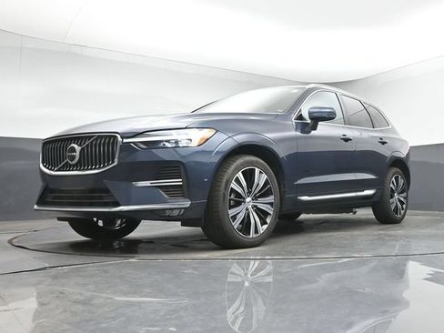 Used 2023 Volvo XC60 B5 Plus w/ Protection Package Premier AWD/4WD image 13