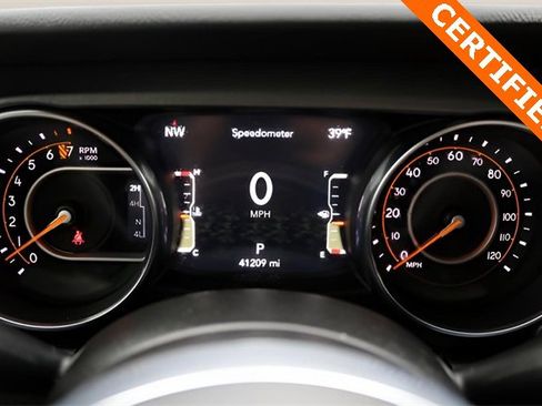 Used 2023 Jeep Gladiator Mojave w/ Cold Weather Group image 24