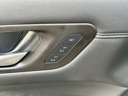 New 2026 Nissan Pathfinder Platinum image 23