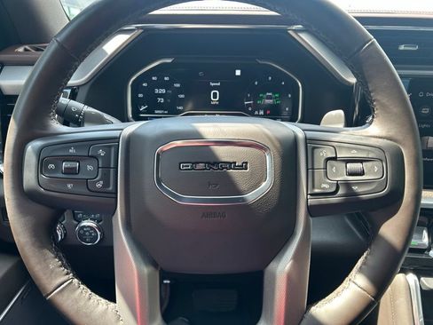 Used 2023 GMC Sierra 1500 Denali w/ Technology Package AWD/4WD image 15