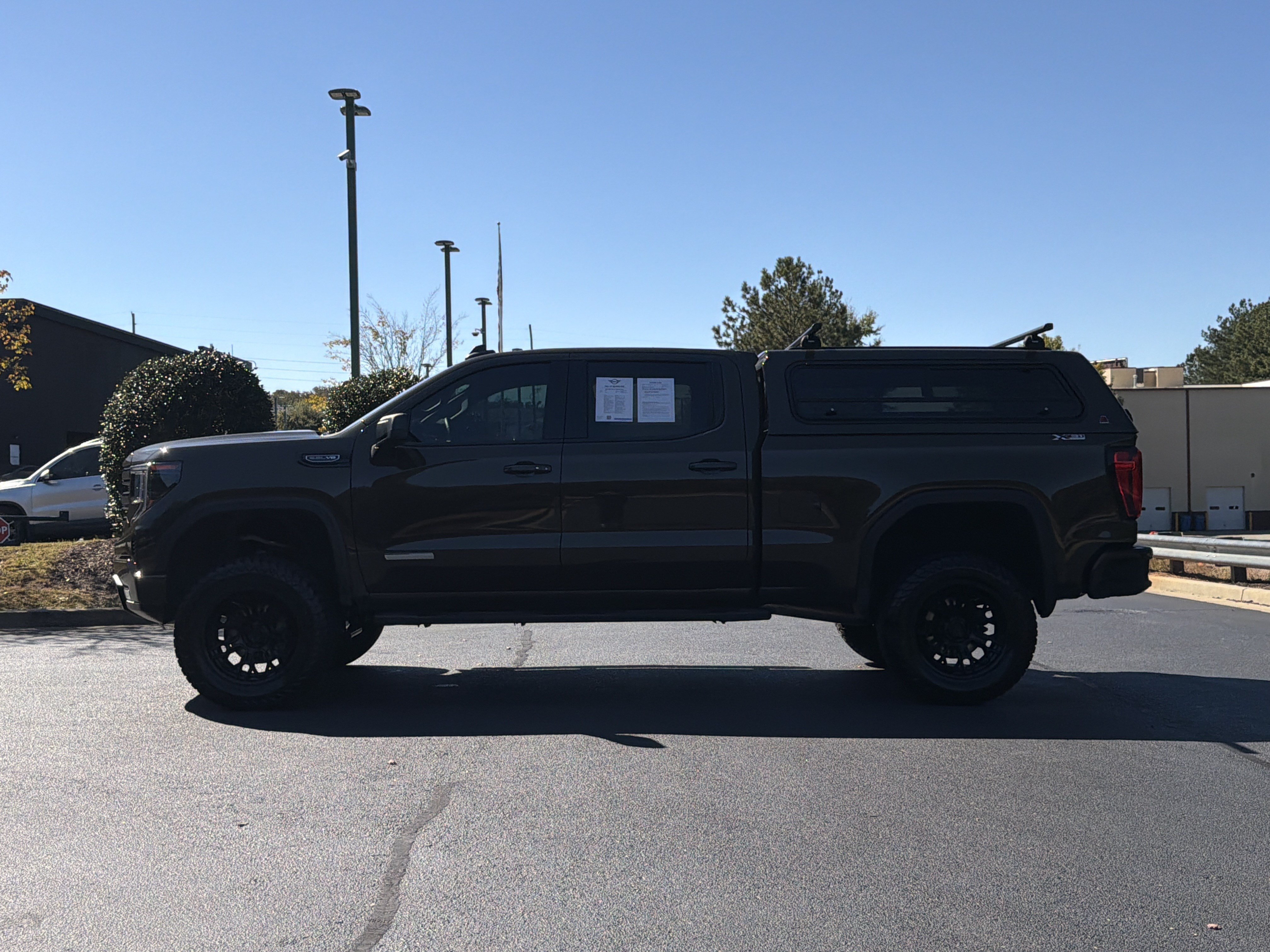 Used 2024 GMC Sierra 1500 Elevation w/ LPO, Elevation Black Package AWD/4WD image 15