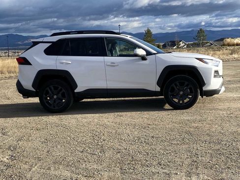 Used 2024 Toyota RAV4 Adventure image 22