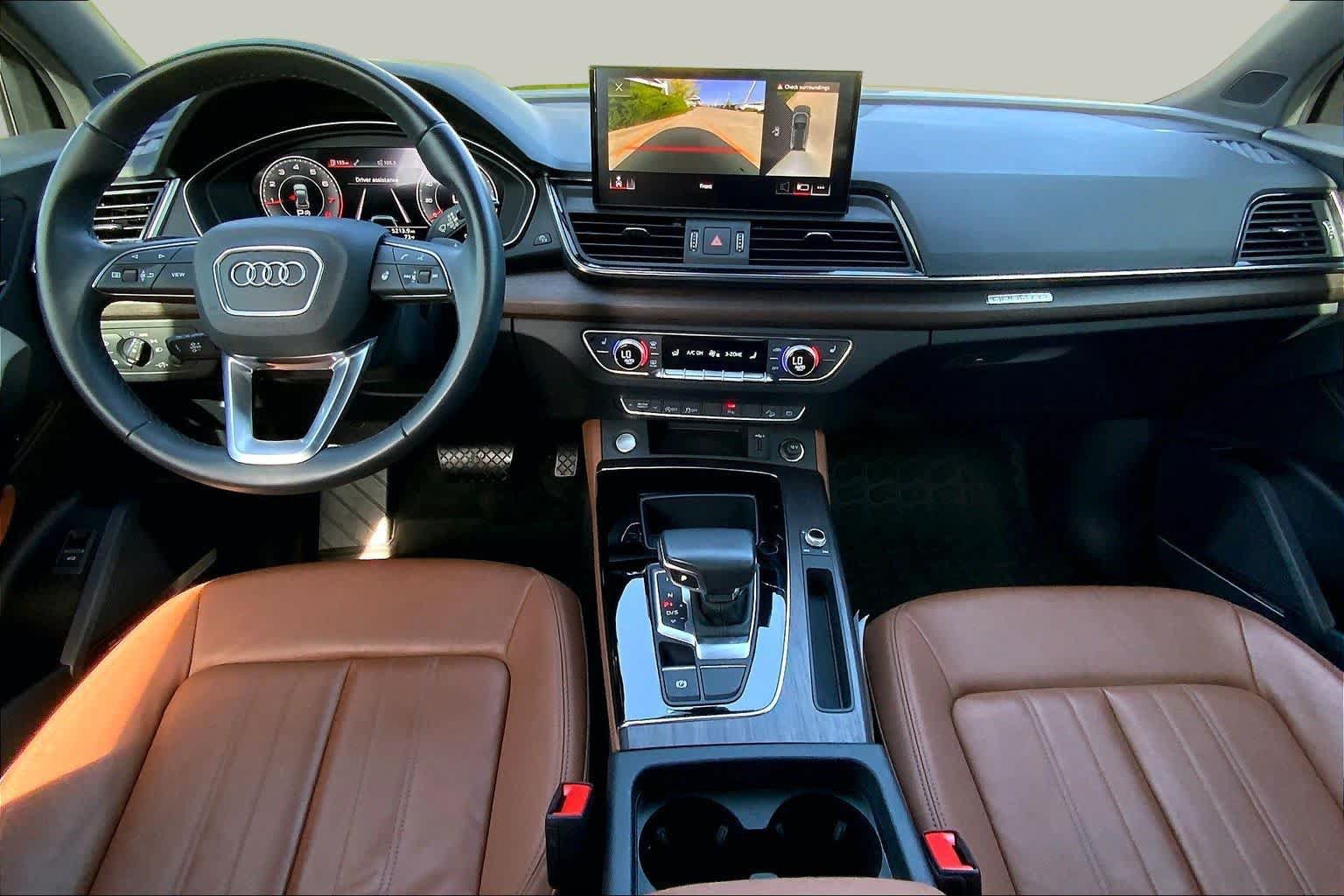 Used 2023 Audi Q5 2.0T Premium Plus w/ Premium Plus Package AWD/4WD image 14