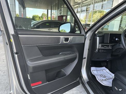 Used 2026 Hyundai Santa Fe SEL image 8