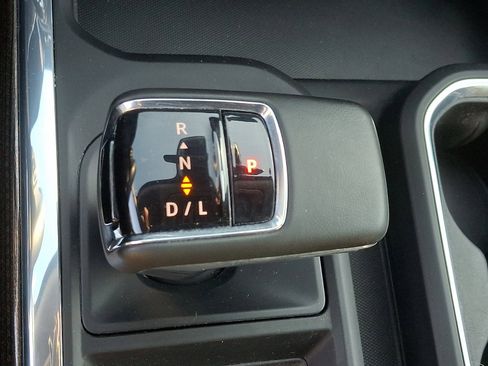 Used 2024 Chevrolet Silverado 1500 RST w/ Convenience Package II image 15