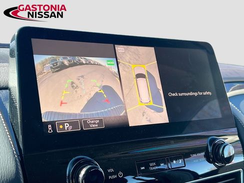 Used 2024 Nissan Armada Platinum w/ Captain's Chairs Package image 17