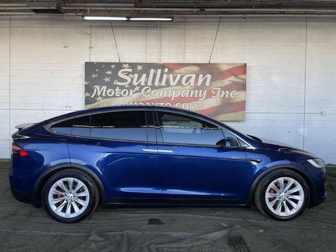 Used 2019 Tesla Model X Performance image 6