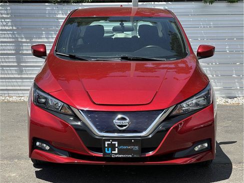 Used 2019 Nissan Leaf SV w/ SV All Weather Package FWD image 7