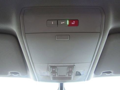 Used 2023 Volkswagen Atlas SE FWD image 54