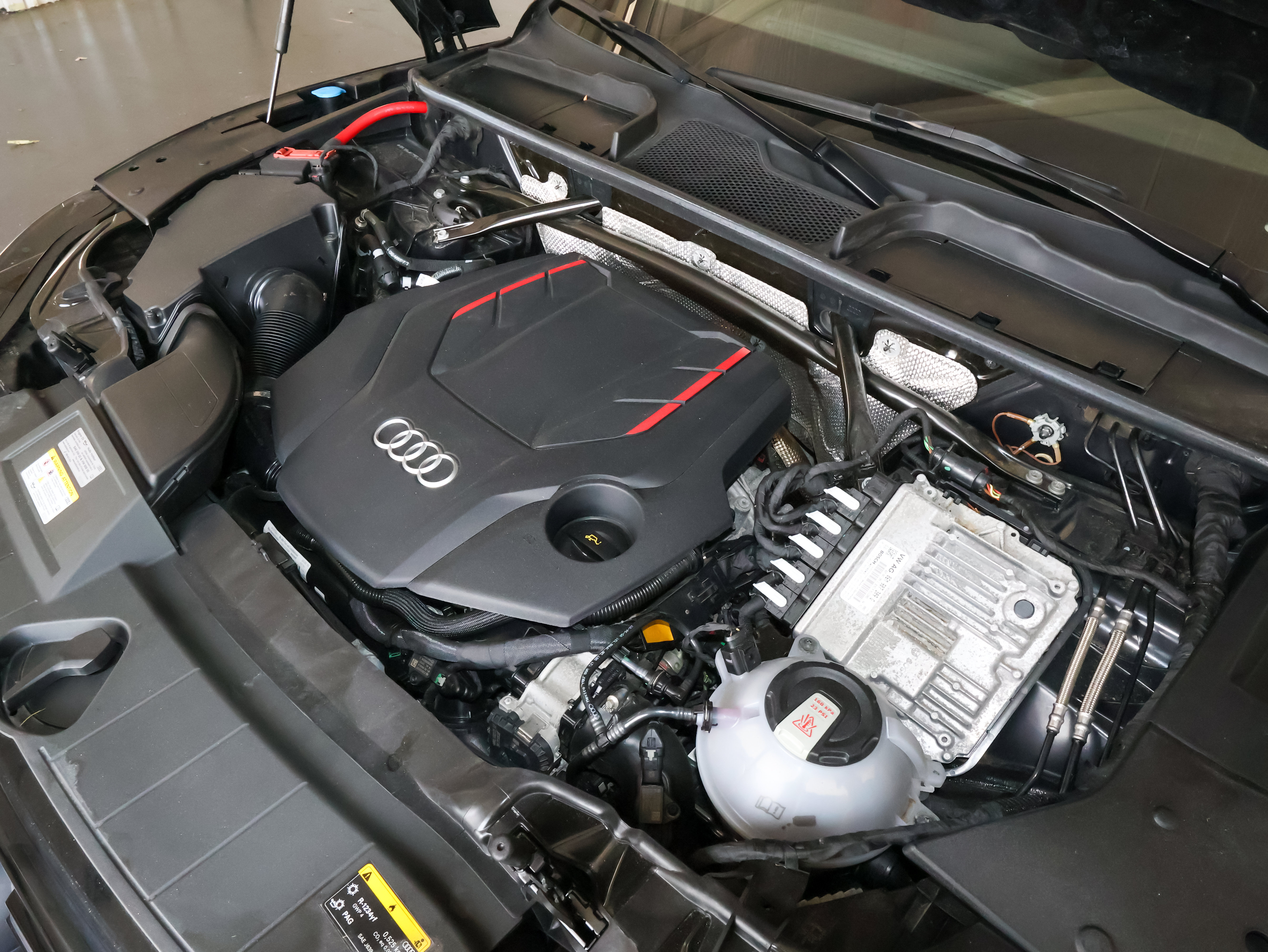 Used 2023 Audi SQ5 Premium Plus w/ Premium Plus Package AWD/4WD image 62