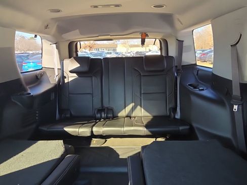 Used 2015 GMC Yukon Denali w/ Open Road Package image 23