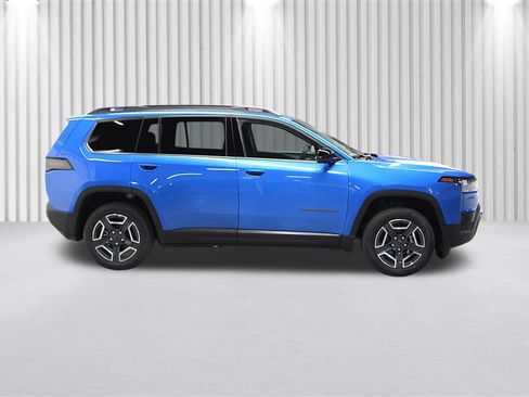 New 2026 Jeep Cherokee Limited AWD/4WD image 2