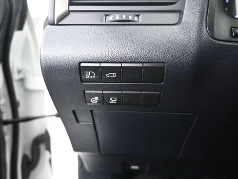 Used 2022 Lexus RX 350L Premium w/ Special Edition AWD/4WD image 13