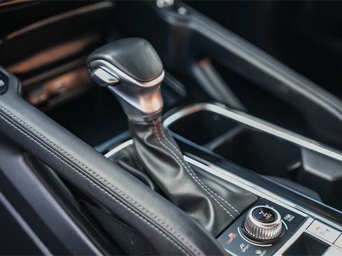 Certified 2023 Kia Telluride EX image 18