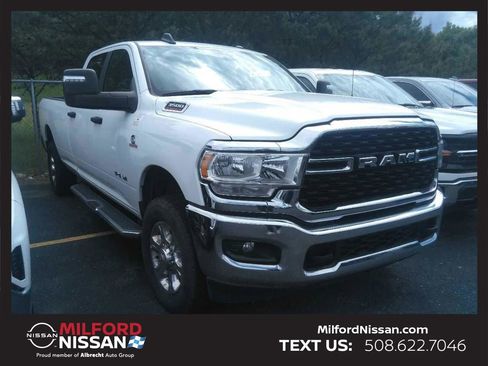 Used 2024 RAM 3500 Big Horn AWD/4WD image 1