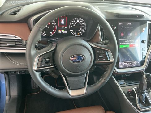 Used 2022 Subaru Outback Touring AWD/4WD image 13