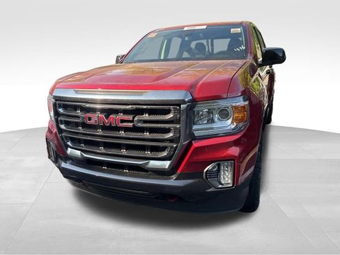 Used 2022 GMC Canyon AT4 image 3