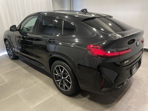 Used 2024 BMW X4 xDrive30i w/ M Sport Package AWD/4WD image 4