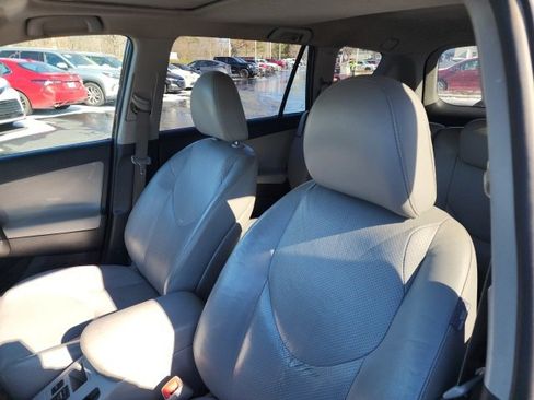Used 2010 Toyota RAV4 Limited image 9